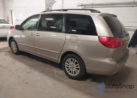 2007 Toyota Sienna Xle z USA, uszkodzony, nr VIN 5TDZK22C27S089288